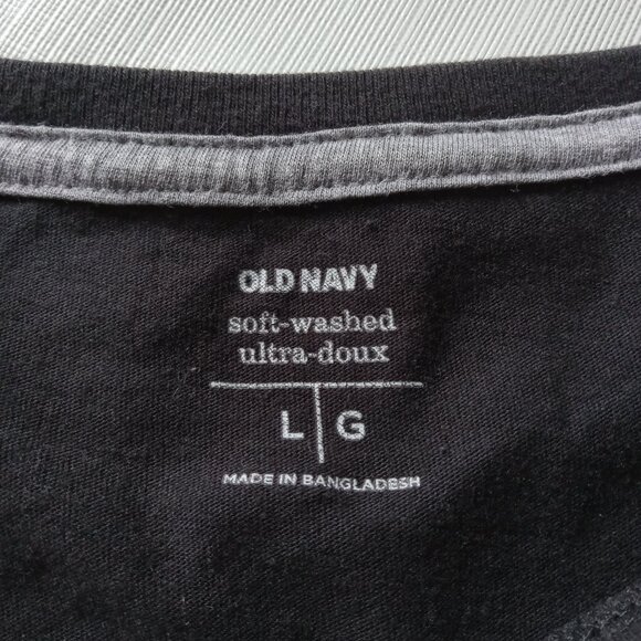 Old Navy Soft Washed Black and Gray Colorblock Short Sleeve Crew Neck Tee Large - Picture 3 of 9